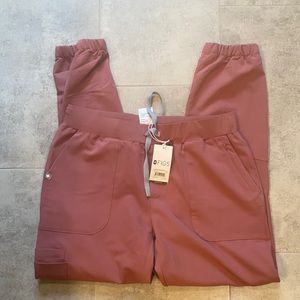 NWT Figs Taldora skinny jogger